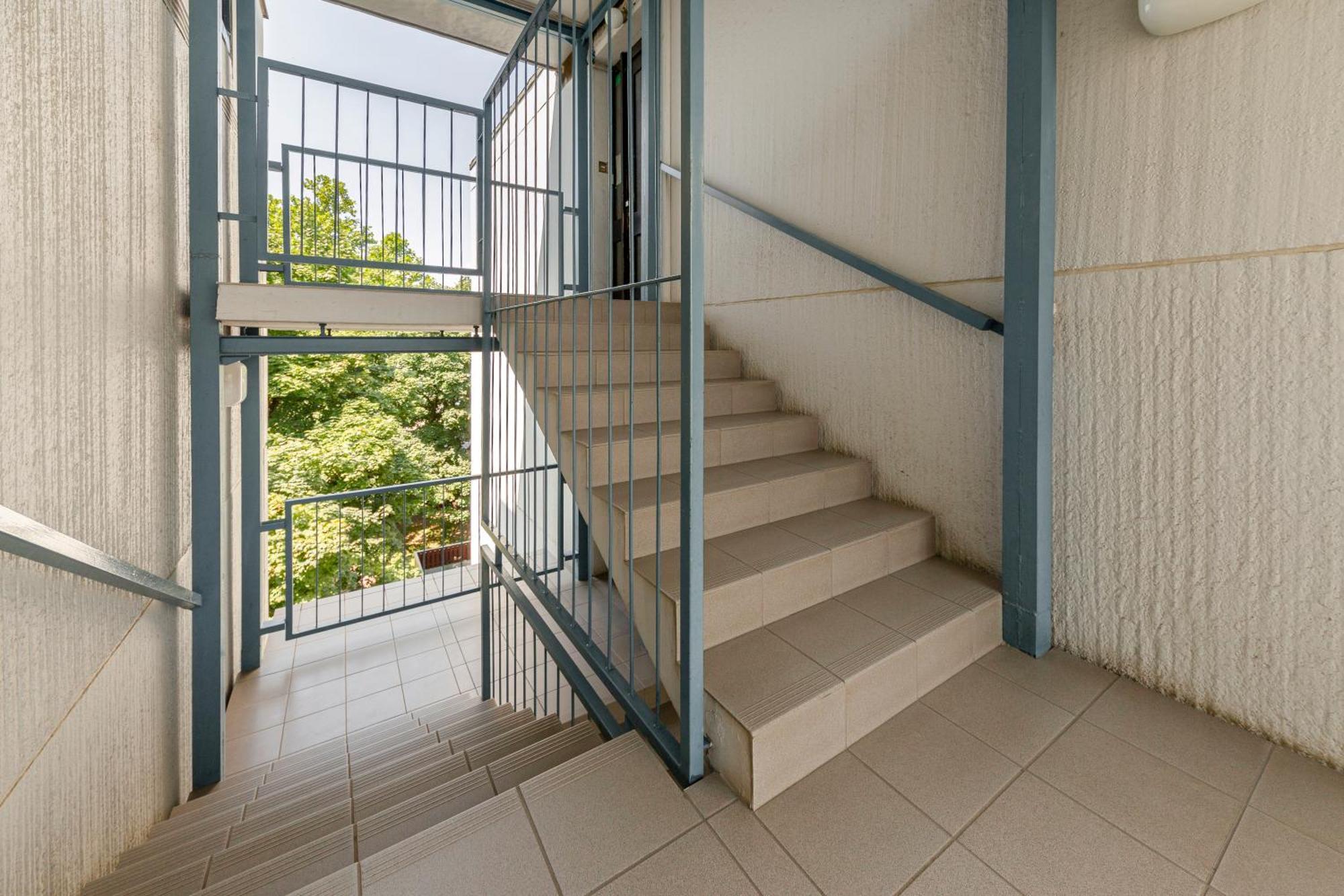 Cosy And Bright Apartment リュブリャナ エクステリア 写真